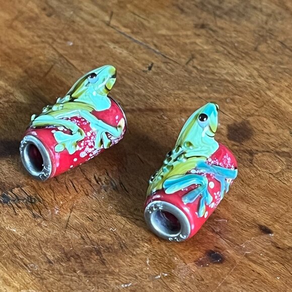 925 Lampwork Frog Beads OOAK Handmade Set of TWO - Picture 2 of 3